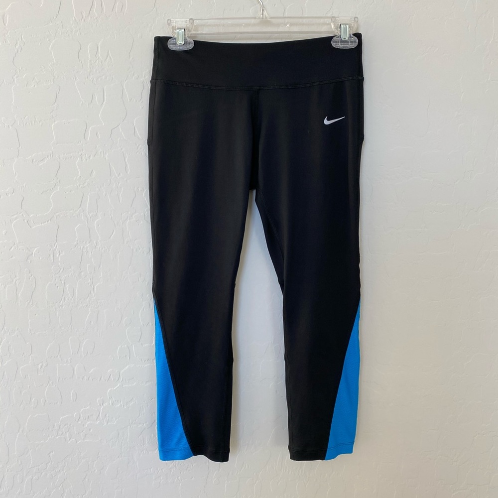 Nike Dri-Fit Cropped Leggings